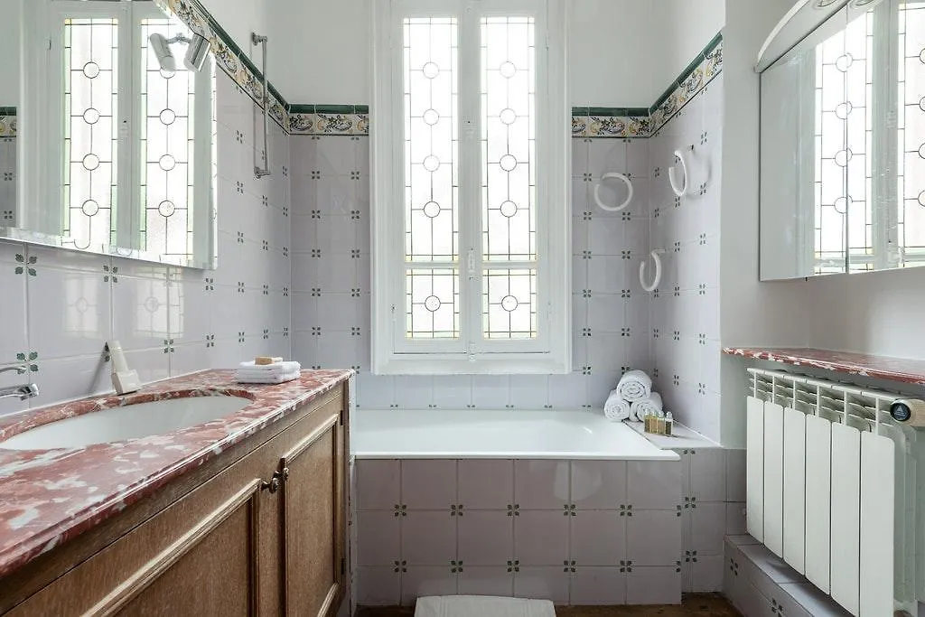 Apartment Impasse Marie Blanche Paris
